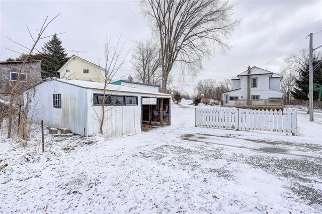 11 King Street, House detached with 3 bedrooms, 1 bathrooms and 4 parking in Rideau Lakes ON | Image 21
