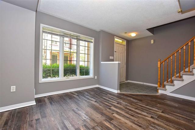 02 - 129 Tenth St, Townhouse with 3 bedrooms, 2 bathrooms and 2 parking in Toronto ON | Image 17