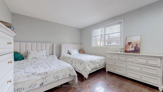 25a Cedar Brae Blvd, House detached with 3 bedrooms, 4 bathrooms and 3 parking in Toronto ON | Image 28