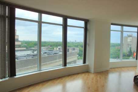 1002 - 8 Scollard St, Condo with 2 bedrooms, 2 bathrooms and 1 parking in Toronto ON | Image 1