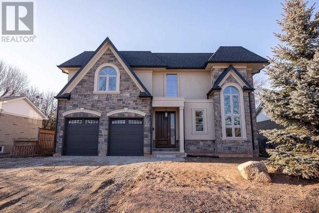 1393 Bridge Rd, House detached with 4 bedrooms, 5 bathrooms and 6 parking in Oakville ON | Image 2