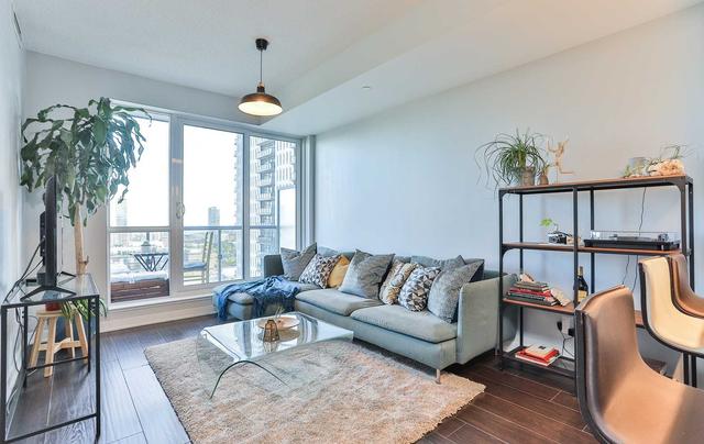 1703 - 170 Sumach St, Condo with 1 bedrooms, 1 bathrooms and 1 parking in Toronto ON | Image 32