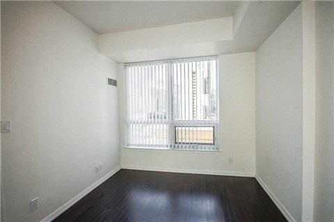820 - 35 Hayden St, Condo with 1 bedrooms, 1 bathrooms and 0 parking in Toronto ON | Image 13