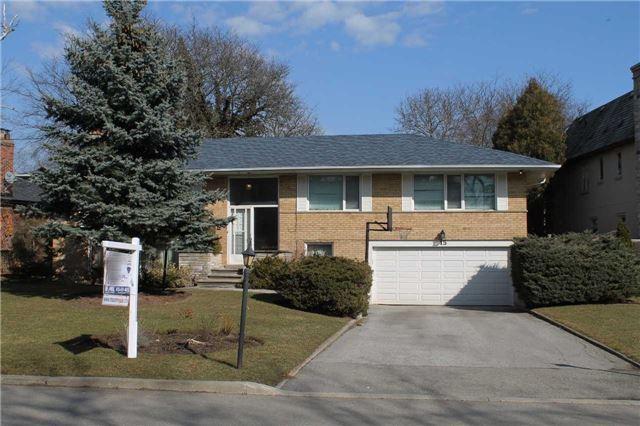 15 Blaine Dr, House detached with 3 bedrooms, 3 bathrooms and 4 parking in Toronto ON | Image 1
