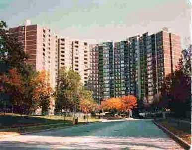 710 - 716 The West Mall, Condo with 2 bedrooms, 2 bathrooms and 1 parking in Toronto ON | Image 1