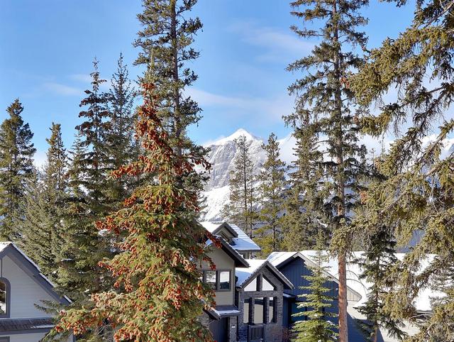 4 - 124 Silvertip Ridge, Home with 4 bedrooms, 3 bathrooms and 4 parking in Canmore AB | Image 13