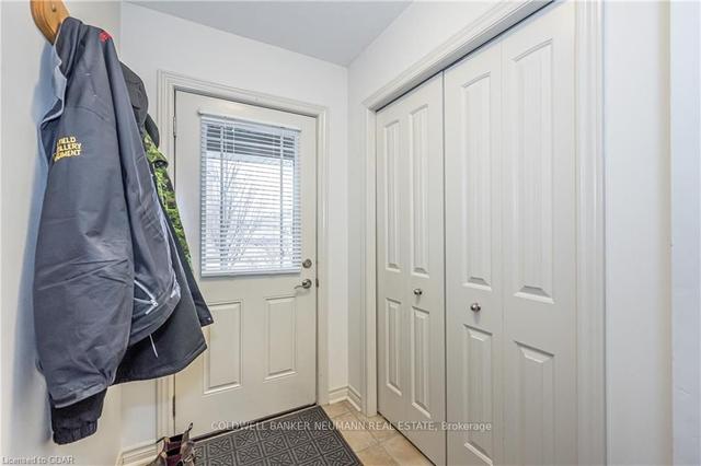 86 Lambeth Way, Townhouse with 3 bedrooms, 3 bathrooms and 2 parking in Guelph ON | Image 36
