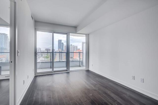 1107 - 85 Wood St, Condo with 1 bedrooms, 1 bathrooms and 0 parking in Toronto ON | Image 11