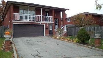 upper - 199 Paisley Blvd W, House detached with 3 bedrooms, 1 bathrooms and 1 parking in Mississauga ON | Image 1
