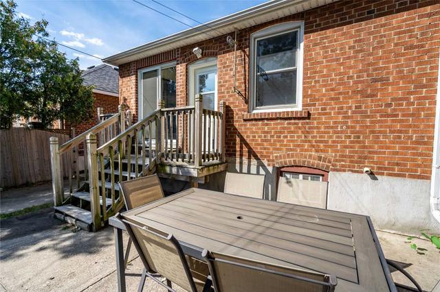907 Islington Ave, House detached with 2 bedrooms, 2 bathrooms and 6 parking in Toronto ON | Image 25
