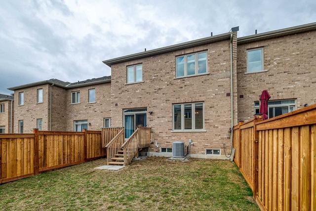 51 Decast Cres, House attached with 4 bedrooms, 3 bathrooms and 2 parking in Markham ON | Image 10