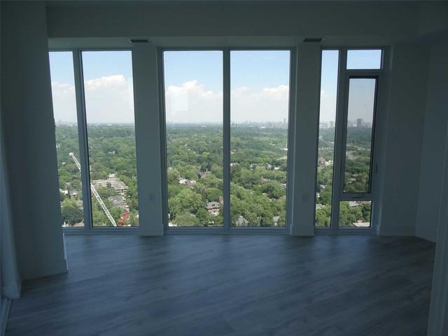3202 - 575 Bloor St E, Condo with 3 bedrooms, 2 bathrooms and 2 parking in Toronto ON | Image 10