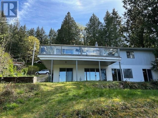 6201 Coracle Drive, House detached with 5 bedrooms, 5 bathrooms and 4 parking in Sechelt BC | Image 3