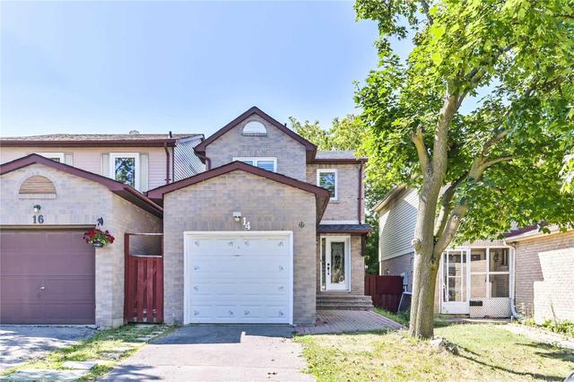 14 Scarfair Ptwy, House detached with 3 bedrooms, 4 bathrooms and 1 parking in Toronto ON | Image 1