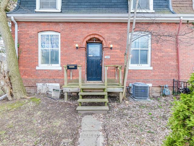 137 Summerhill Ave, House attached with 3 bedrooms, 2 bathrooms and 1 parking in Toronto ON | Image 19
