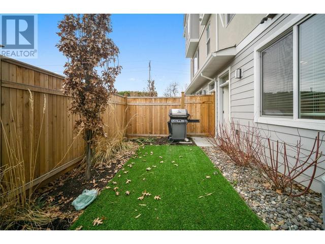 1 - 1275 Brookside Avenue, House attached with 3 bedrooms, 3 bathrooms and 2 parking in Kelowna BC | Image 40