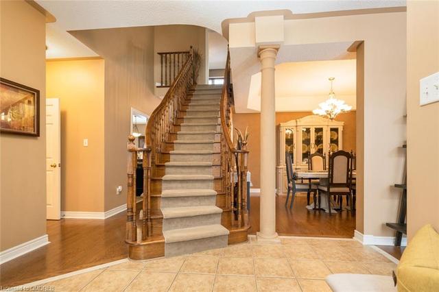 9 North Ridge Crescent, House detached with 5 bedrooms, 3 bathrooms and 6 parking in Halton Hills ON | Image 3