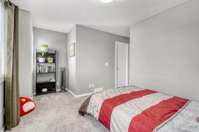 10 New Brighton Point Se, Home with 2 bedrooms, 2 bathrooms and 3 parking in Calgary AB | Image 28