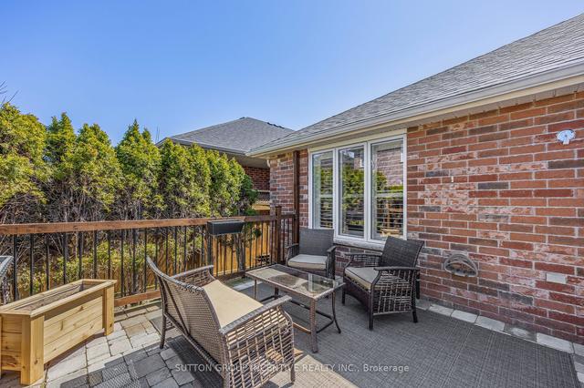 4 Falcon Cres, House detached with 2 bedrooms, 3 bathrooms and 6 parking in Barrie ON | Image 21