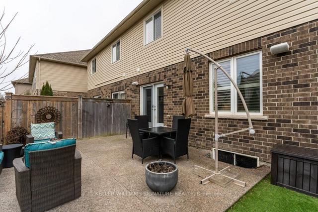 39 Galileo Dr, House semidetached with 3 bedrooms, 3 bathrooms and 4 parking in Hamilton ON | Image 30