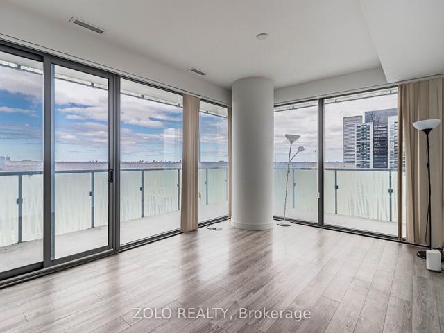 2912 - 50 Charles St E, Condo with 1 bedrooms, 1 bathrooms and 0 parking in Toronto ON | Image 2