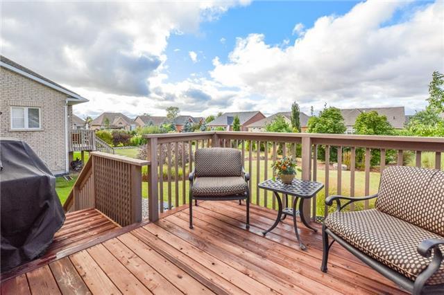 153 Aberfoyle Mill Cres, House detached with 2 bedrooms, 3 bathrooms and 4 parking in Puslinch ON | Image 17