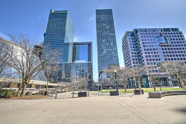 3401 - 224 King St W, Condo with 1 bedrooms, 1 bathrooms and 0 parking in Toronto ON | Image 6