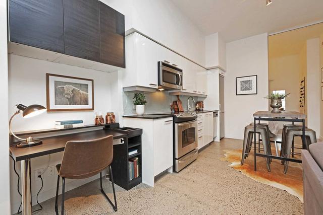 228 - 510 King St E, Townhouse with 1 bedrooms, 1 bathrooms and 1 parking in Toronto ON | Image 3
