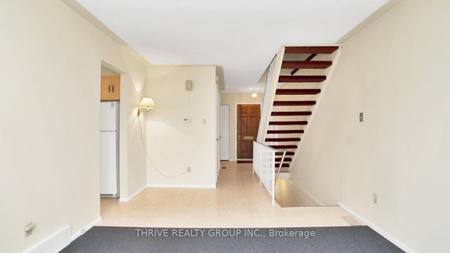 454 Wilkins St, Townhouse with 3 bedrooms, 2 bathrooms and 2 parking in London ON | Image 3
