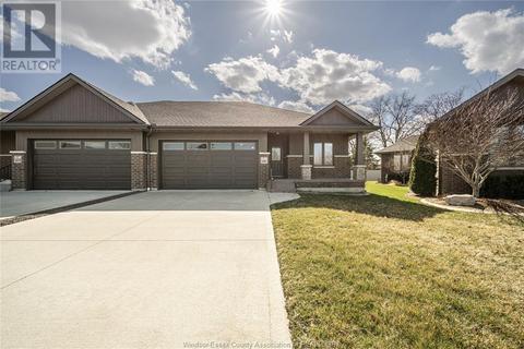 1567 Carmelita, House semidetached with 3 bedrooms, 2 bathrooms and null parking in Tecumseh ON | Card Image