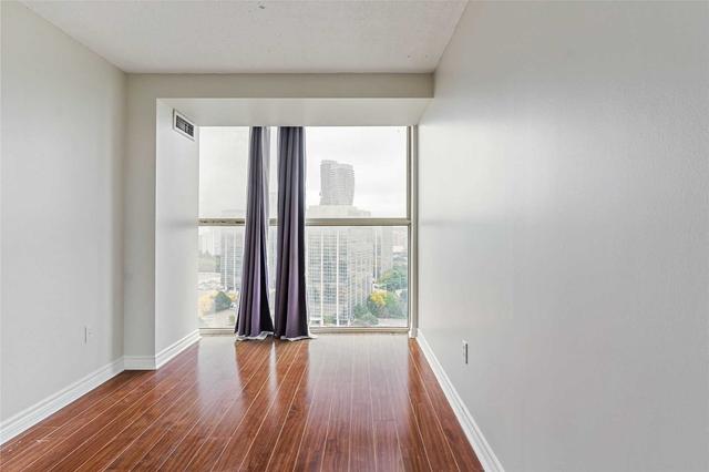 2001 - 4205 Shipp Dr, Condo with 2 bedrooms, 2 bathrooms and 1 parking in Mississauga ON | Image 7