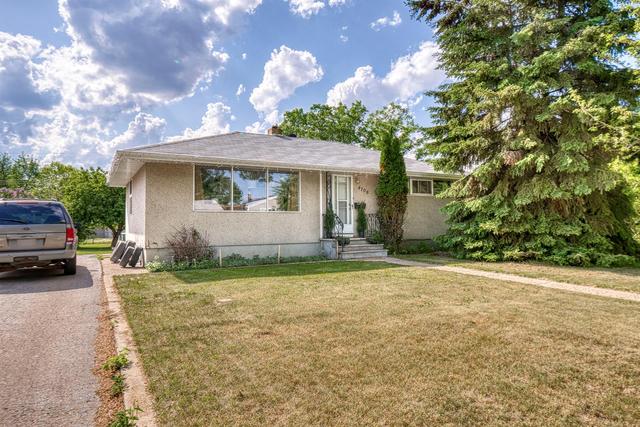4708 45 Street, House detached with 4 bedrooms, 2 bathrooms and 4 parking in Camrose AB | Image 19