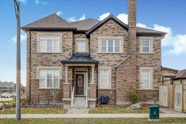 494 Church St, House attached with 3 bedrooms, 4 bathrooms and 3 parking in Markham ON | Image 1