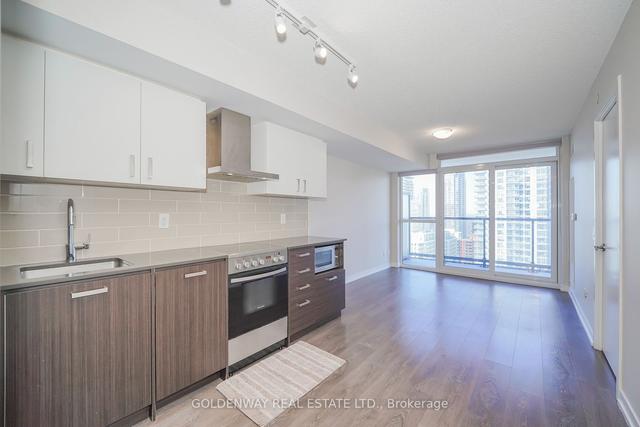 2606 - 125 Redpath Ave, Condo with 1 bedrooms, 2 bathrooms and 1 parking in Toronto ON | Image 4