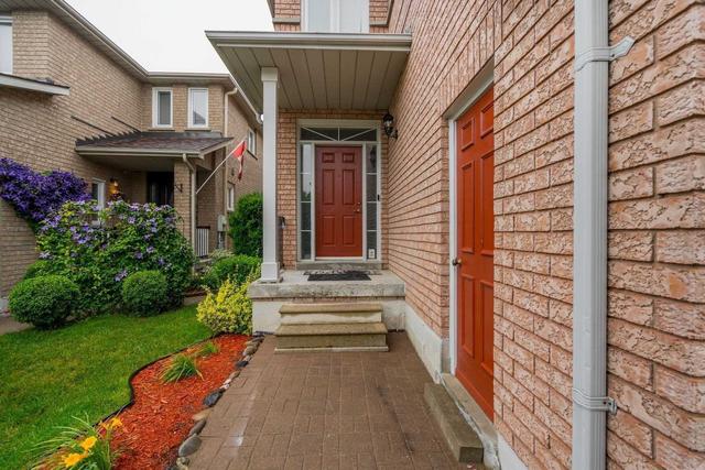 585 Skinner Ave, House semidetached with 3 bedrooms, 4 bathrooms and 2 parking in Newmarket ON | Image 21
