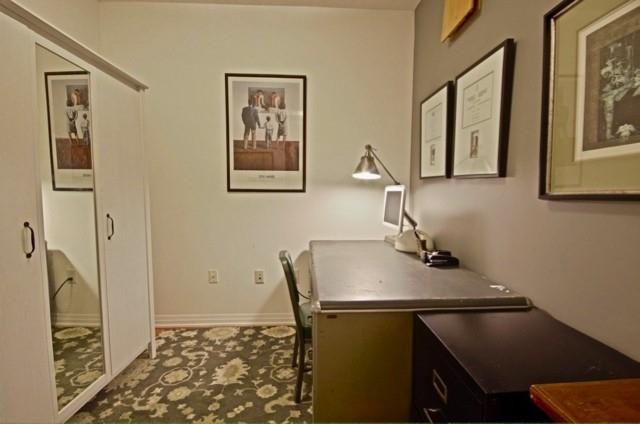527 - 25 Cole St, Condo with 2 bedrooms, 2 bathrooms and 1 parking in Toronto ON | Image 2