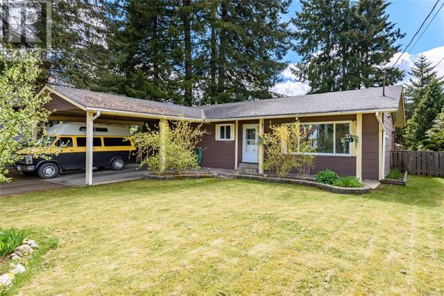 1907 Tull Ave, House detached with 3 bedrooms, 2 bathrooms and 4 parking in Courtenay BC | Card Image