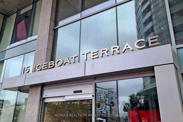 4106 - 15 Iceboat Terr, Condo with 2 bedrooms, 2 bathrooms and 1 parking in Toronto ON | Image 10