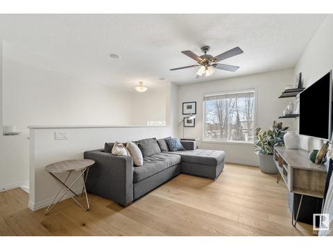 32 - 460 Hemingway Rd Nw, House attached with 3 bedrooms, 2 bathrooms and null parking in Edmonton AB | Card Image