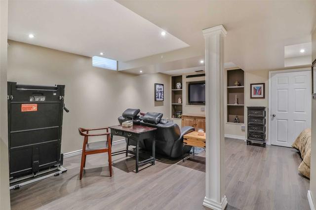 527 Fothergill Blvd, House detached with 3 bedrooms, 3 bathrooms and 4 parking in Burlington ON | Image 27