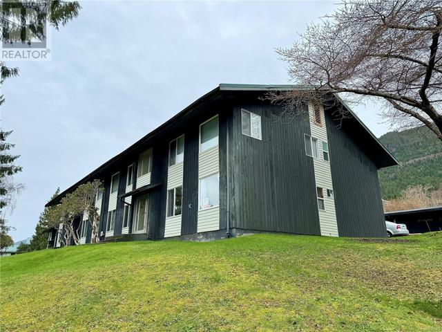 405 - 1083 Maquinna Ave, Condo with 2 bedrooms, 1 bathrooms and null parking in Port Alice BC | Image 2
