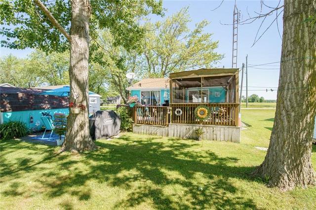 1070 Lakeshore Road, House detached with 2 bedrooms, 1 bathrooms and 2 parking in Haldimand County ON | Image 28
