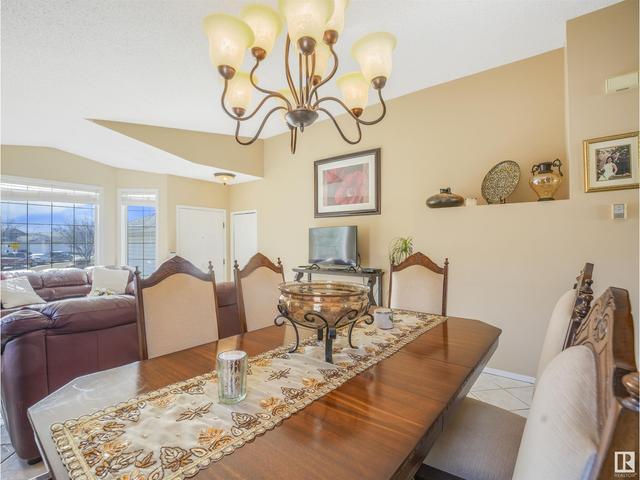 7716 154 Av Nw, House detached with 4 bedrooms, 3 bathrooms and null parking in Edmonton AB | Image 11