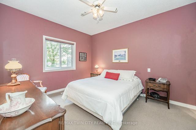 2 - 460 Waterloo St, Townhouse with 3 bedrooms, 3 bathrooms and 2 parking in Wilmot ON | Image 11