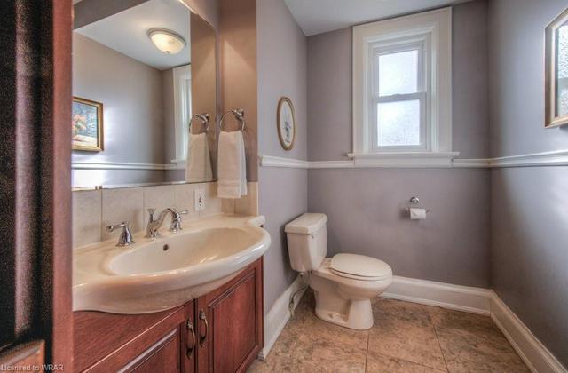 279 Union Boulevard, House detached with 4 bedrooms, 2 bathrooms and 6 parking in Kitchener ON | Image 9