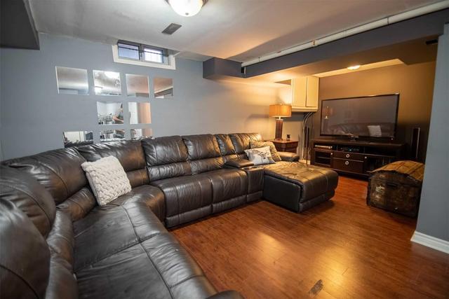 96 Baronwood Crt, Townhouse with 3 bedrooms, 3 bathrooms and 2 parking in Brampton ON | Image 16