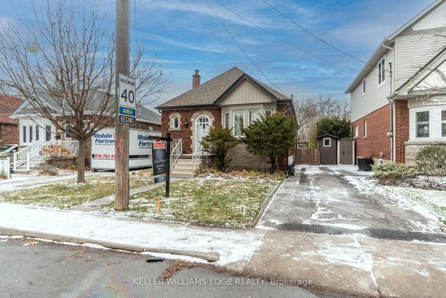 29 Queensdale Ave E, House detached with 2 bedrooms, 2 bathrooms and 2 parking in Hamilton ON | Image 30