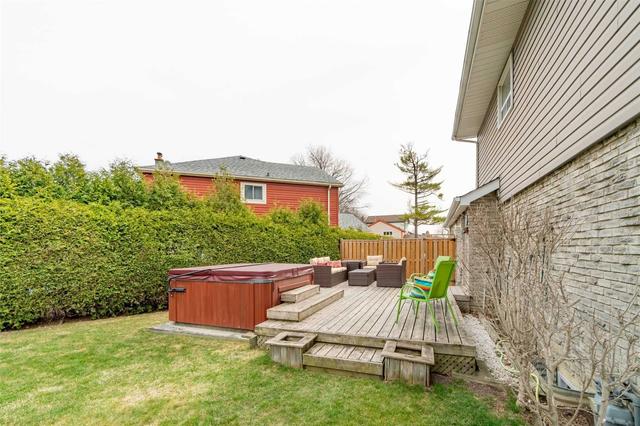 30 Thatcher Crt, House semidetached with 3 bedrooms, 3 bathrooms and 4 parking in Brampton ON | Image 26
