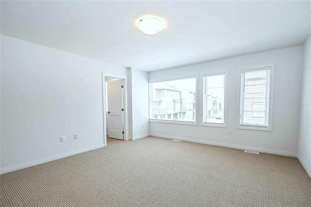 29 - 30 Times Square Blvd, House attached with 3 bedrooms, 3 bathrooms and 2 parking in Hamilton ON | Image 4