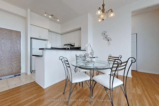 uph06 - 23 Lorraine Dr, Condo with 2 bedrooms, 2 bathrooms and 1 parking in Toronto ON | Image 7